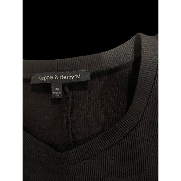 Supply and Demand bell snap sleeve dress medium - Picture 2 of 4